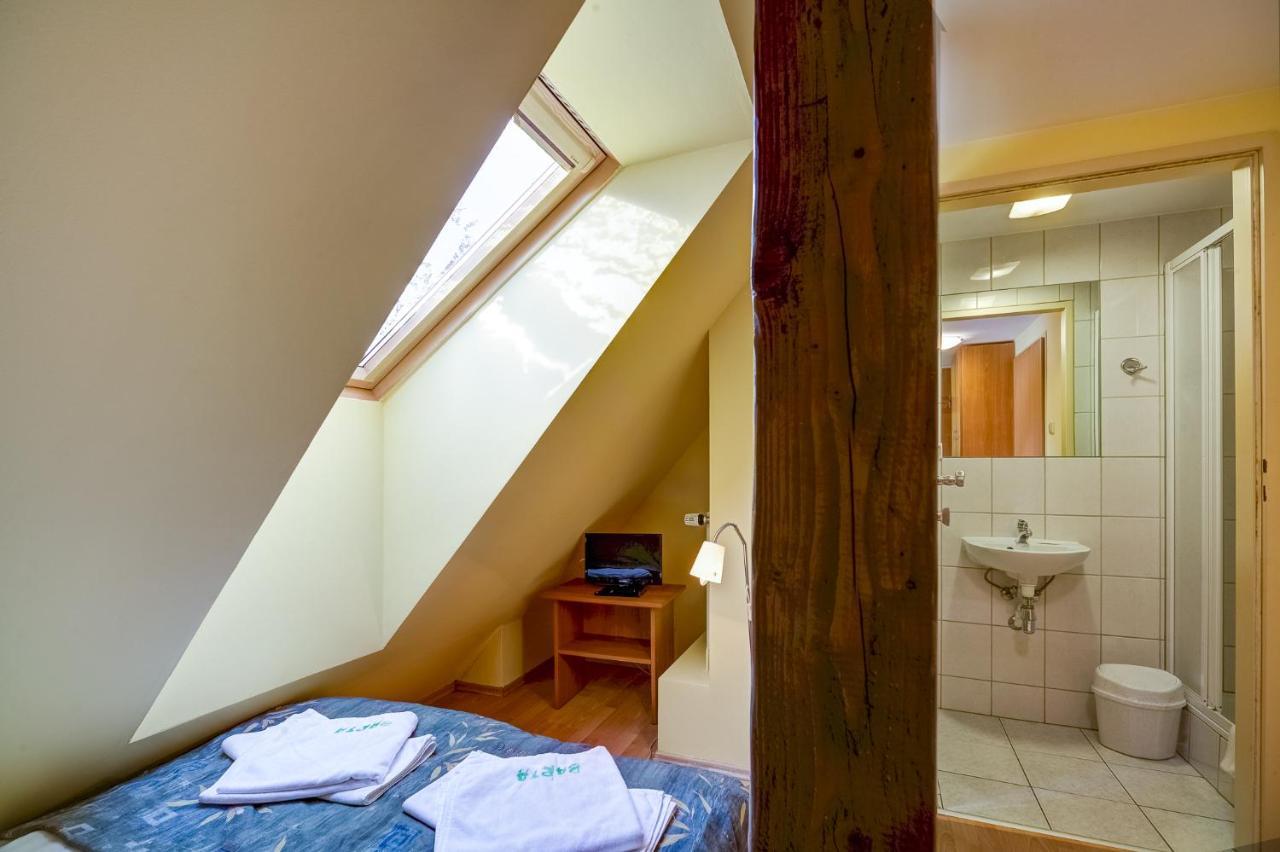 Hotel Osrodek Wypoczynkowy Barta à Tylicz Extérieur photo
