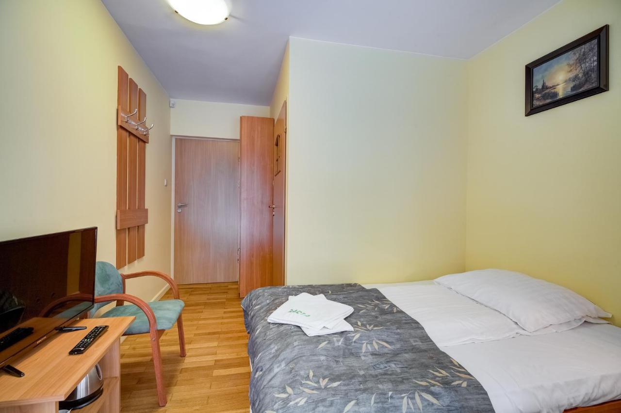 Hotel Osrodek Wypoczynkowy Barta à Tylicz Extérieur photo