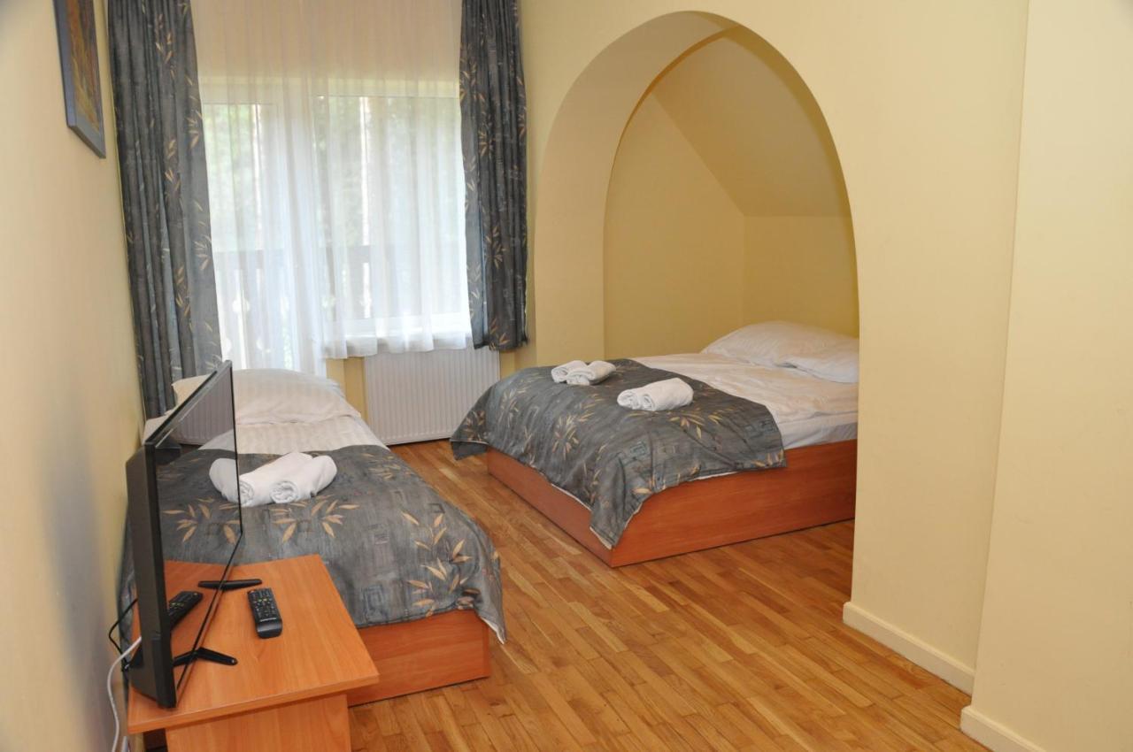 Hotel Osrodek Wypoczynkowy Barta à Tylicz Extérieur photo