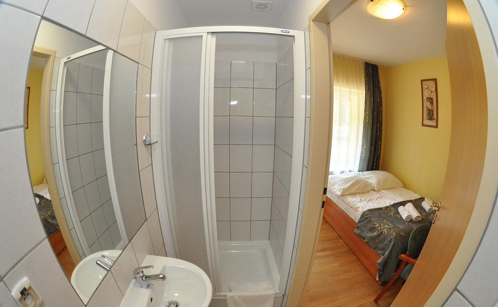 Hotel Osrodek Wypoczynkowy Barta à Tylicz Extérieur photo